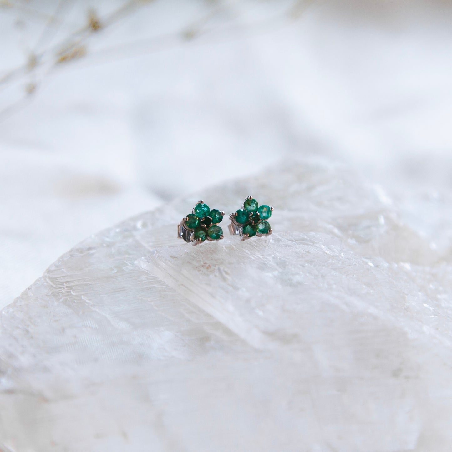 [Elysium Earrings Series I] Plumeria Emerald Earrings